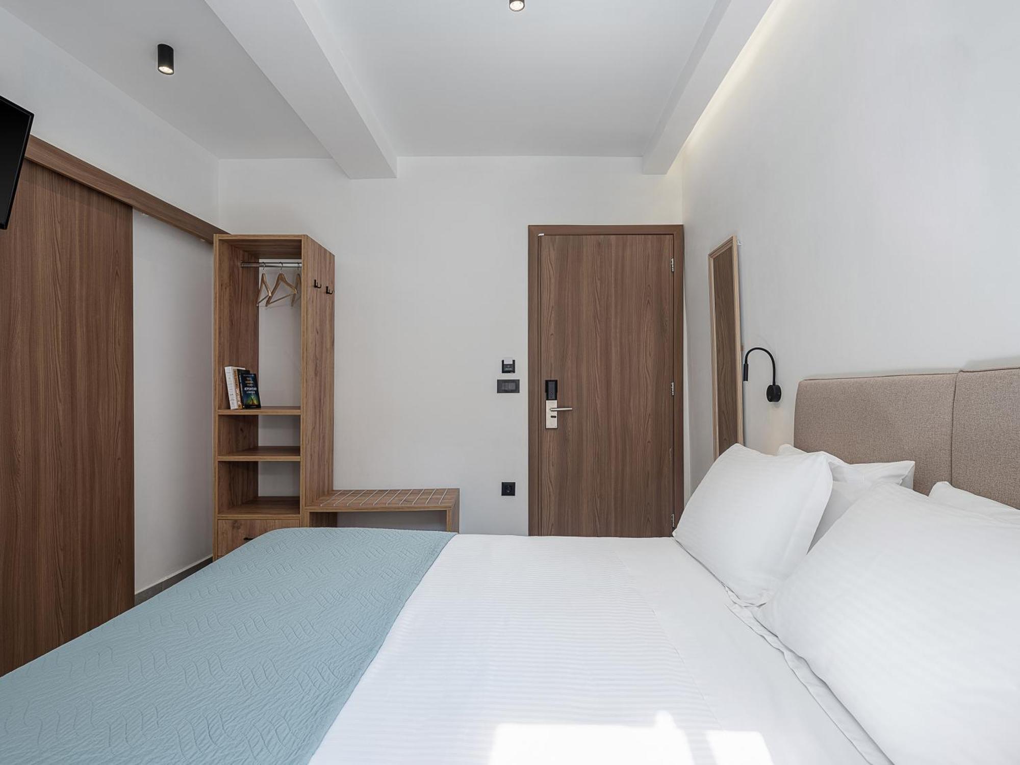 Porto Vecchio Hotel Ханя Екстериор снимка